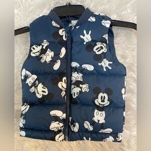 Disney x H&M Mickey Mouse NWT Unisex Size 2 Toddler Puffer Vest Jacket